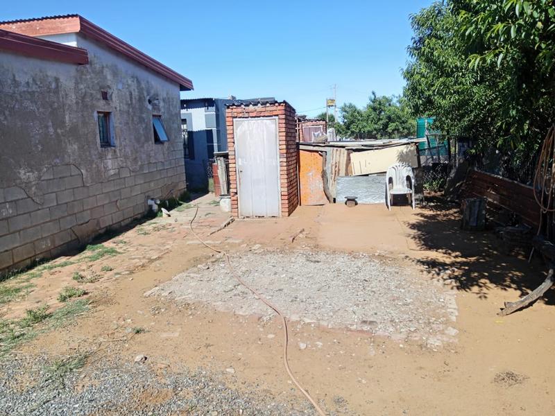 3 Bedroom Property for Sale in Thabong Free State